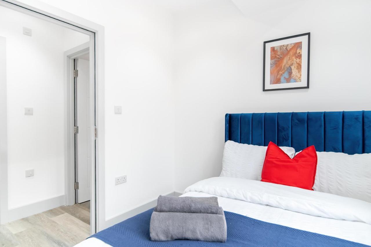 Appartement London Road Romford Block Extérieur photo