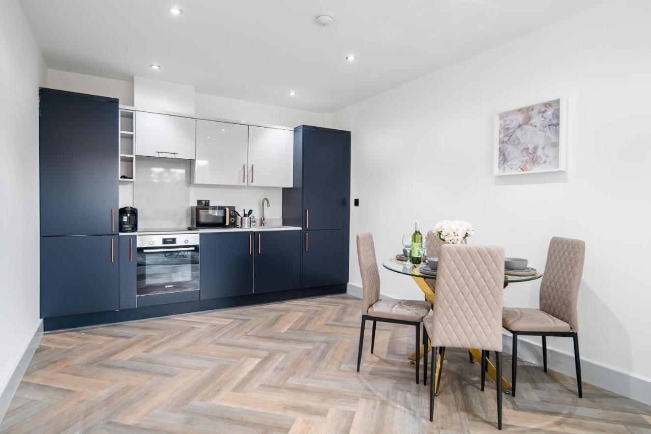 Appartement London Road Romford Block Extérieur photo
