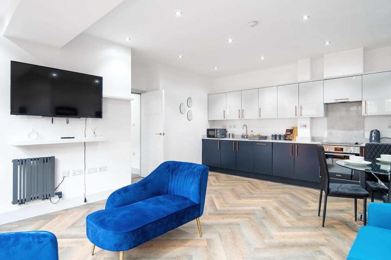 Appartement London Road Romford Block Extérieur photo