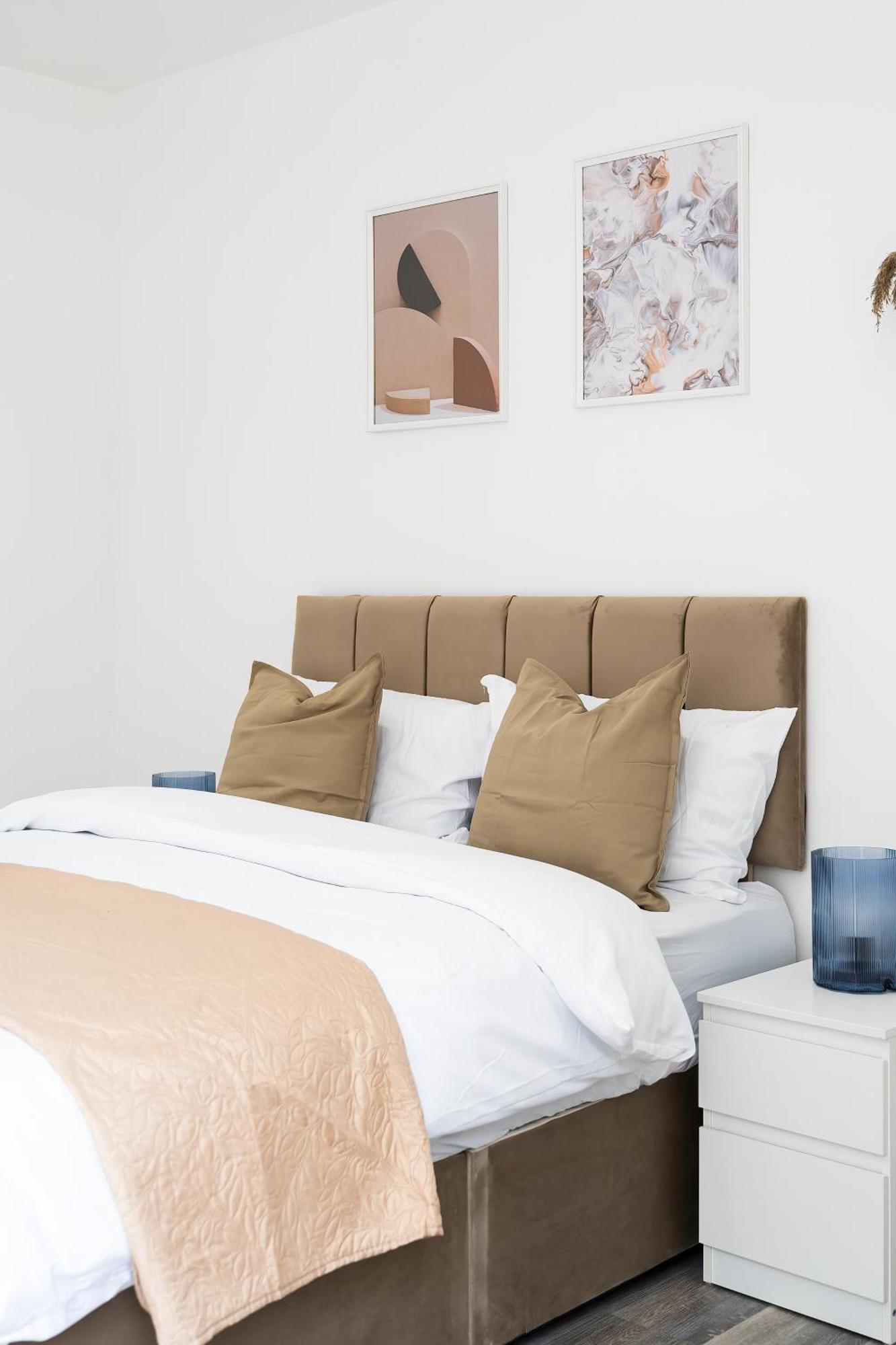 Appartement London Road Romford Block Extérieur photo