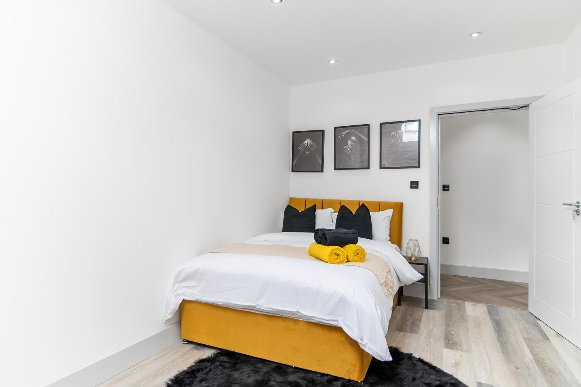 Appartement London Road Romford Block Extérieur photo